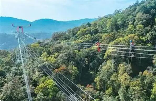 中老500千伏聯(lián)網(wǎng)工程輸電線路全線貫通