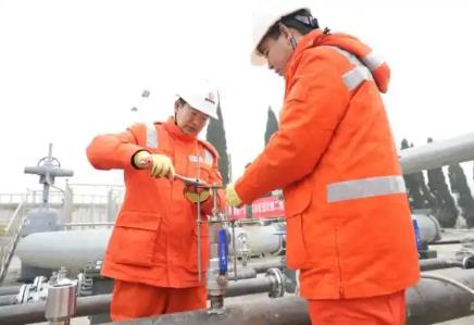 首個(gè)長輸管道改輸二氧化碳現(xiàn)場(chǎng)試驗(yàn)成功