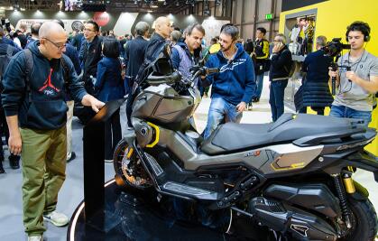 出口創(chuàng)近年新高 中國(guó)摩托車(chē)憑什么在海外“狂飆”