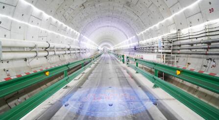 粵港澳大灣區(qū)超大直徑盾構(gòu)跨海隧道——珠海隧道正式通車運(yùn)營