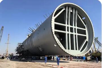 3700噸抽余液塔刷新體積和重量全球紀錄