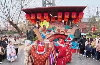 “老空間”被激活成為城市“新地標(biāo)” “情緒經(jīng)濟(jì)”成為消費新熱點