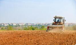 一手抓發(fā)展 一手抓幫扶  江蘇進(jìn)一步鼓起農(nóng)民“錢袋子”