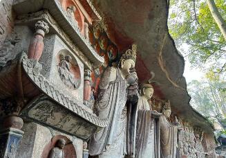 大足石刻中小石窟年內(nèi)將實(shí)現(xiàn)保護(hù)設(shè)施全覆蓋