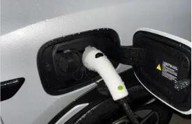 《電動汽車傳導(dǎo)式充電車輛適配器》正式發(fā)布