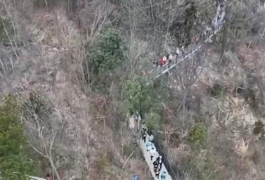 “跑步+旅游”新型消費(fèi)火熱 戶外新運(yùn)動褪去小眾“外衣”進(jìn)入大眾健身日常