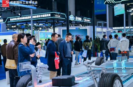 解鎖未來工廠新場景 西部智造“向綠向智”加速跑