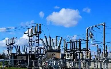 中國變壓器出口“全球領(lǐng)跑”，AI建設(shè)潮下全球供應(yīng)缺口高達30%