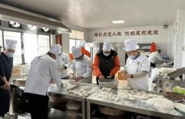 “中國(guó)面點(diǎn)師之鄉(xiāng)”湖北監(jiān)利“毛市佬”烹調(diào)300億元味覺(jué)經(jīng)濟(jì)