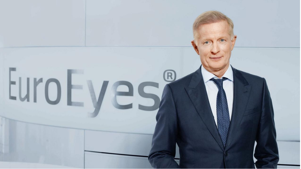 德視佳 “眼科法拉利天團”亮相中國：德國精工眼科，守護生命周期視覺健康