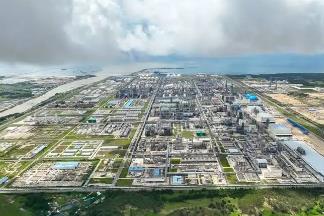 廣東揭陽(yáng)：園區(qū)經(jīng)濟(jì)“托”起千億產(chǎn)值