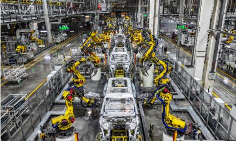 “產(chǎn)業(yè)大腦”+“未來工廠”驅(qū)動(dòng)車企全速疾馳