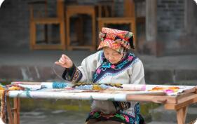 四川為藏羌織繡、道明竹編、自貢彩燈等搭建版權交易平臺