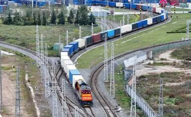 前2個(gè)月中歐班列（西安）開行1037列