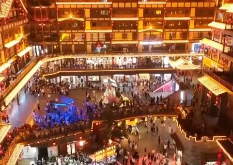 各地打造消費新場景 激發(fā)市場新活力