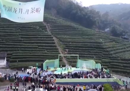 傳統(tǒng)茶文化“邂逅”年輕潮流 新風尚盡顯春日茶產業(yè)勃勃生機