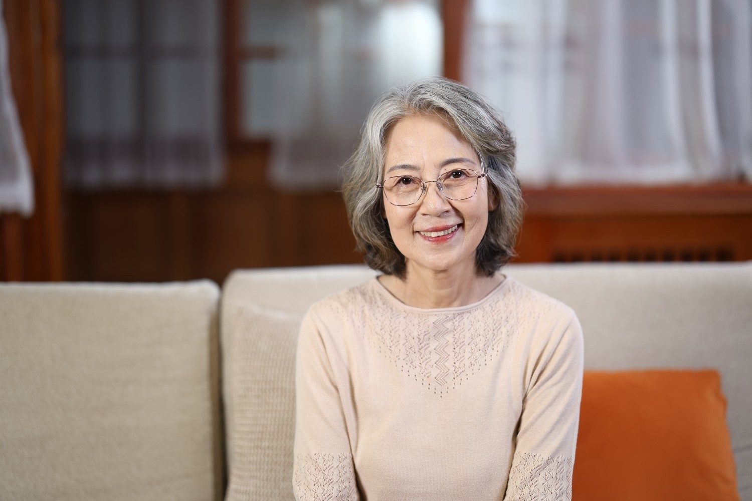 看見(jiàn)變化的人，才能看見(jiàn)未來(lái)：超視立如何洞察新中老年人，重塑視力消費(fèi)市場(chǎng)