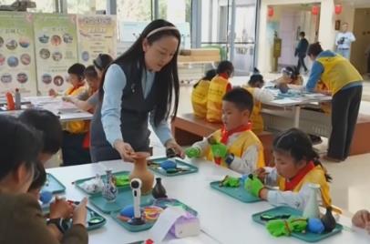 “活”起來、“動”起來、“立”起來 多彩春假趣味多孩子們樂在其中