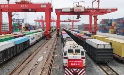 多式聯(lián)運(yùn)海鐵聯(lián)運(yùn)監(jiān)管模式落地河南 內(nèi)陸出口駛?cè)搿耙粏蔚降住笨燔嚨?></a></div><!-- img end -->	<div   id=