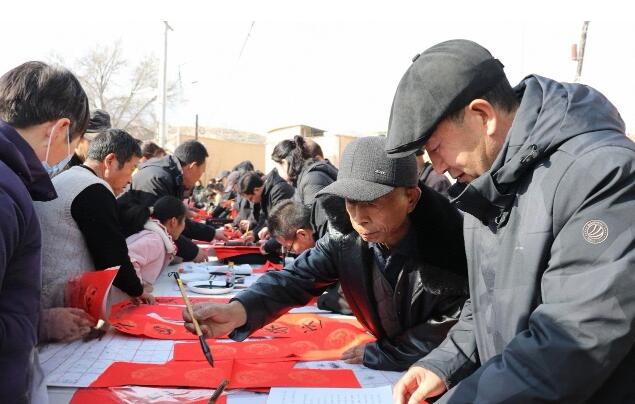 甘肅東鄉(xiāng)：黨建引領(lǐng)繪就“一老一小”幸福畫卷