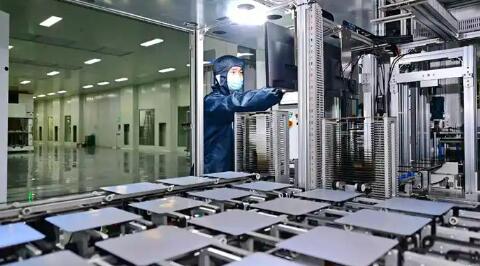 規(guī)模優(yōu)勢與技術(shù)積累錨定基本面 新能源企業(yè)高質(zhì)量“出?！焙髣抛?></a></div><!-- img end -->	<div   id=