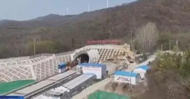 為經(jīng)濟(jì)高質(zhì)量發(fā)展開創(chuàng)新局面 多地重大工程項(xiàng)目建設(shè)加速推進(jìn)