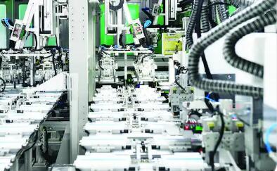 原料漲價(jià)施壓 電池行業(yè)迎深度變革