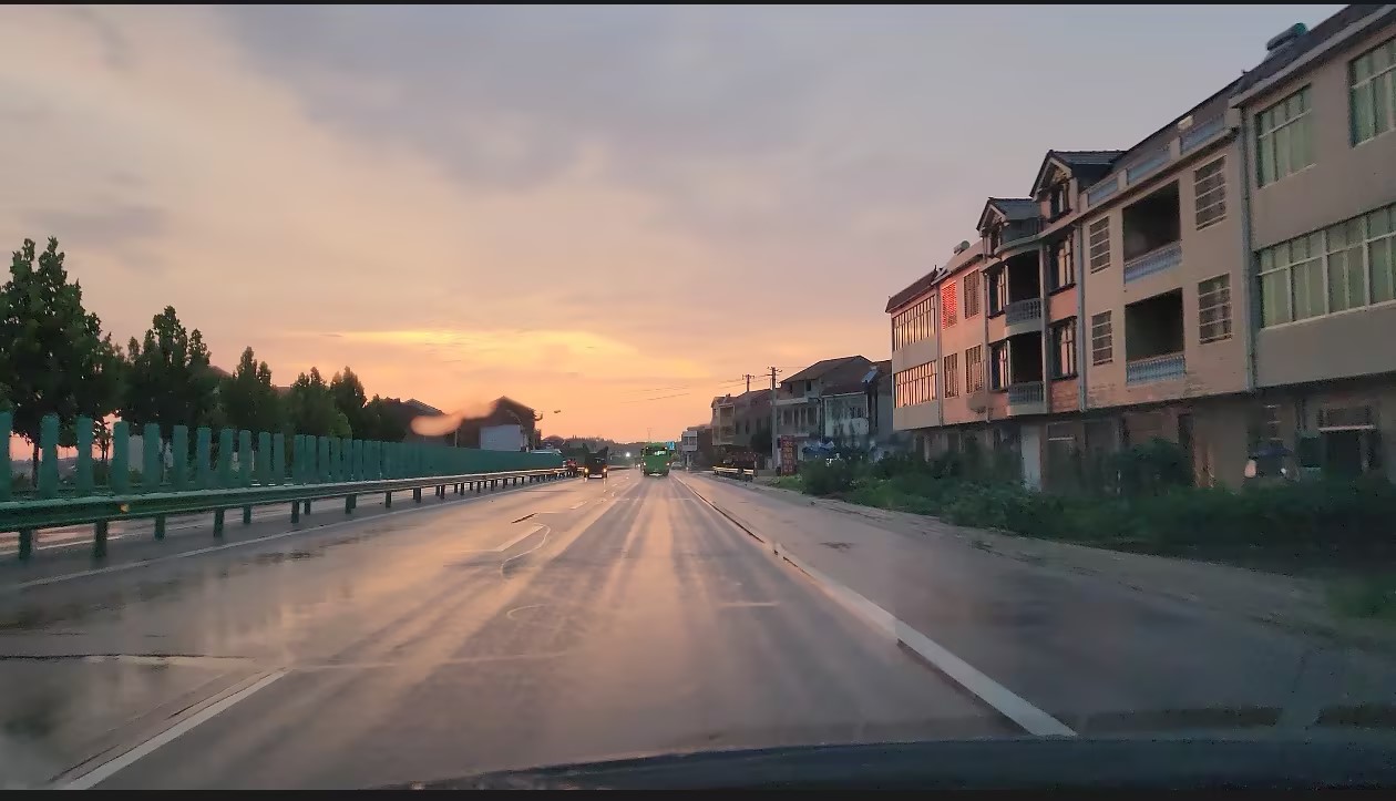 “三條路”激發(fā)鄉(xiāng)村振興新活力